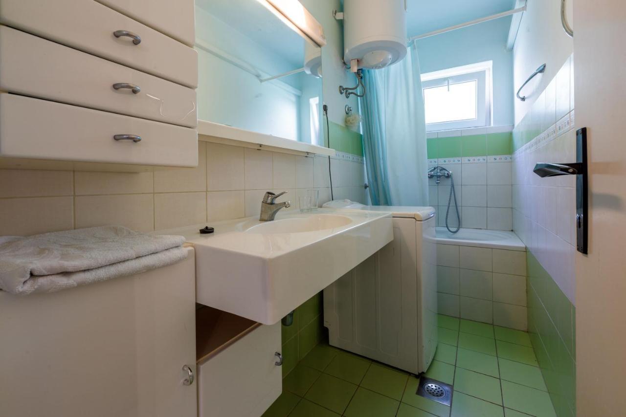 Eugen Apartment *