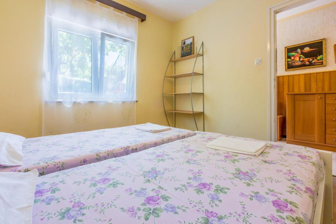 Apartment Eugen Crikvenica